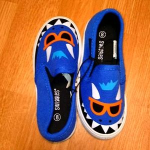 Boys Shark Slip-On Shoes, Size 8 – Swiggles
